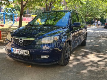 Mazda 2 