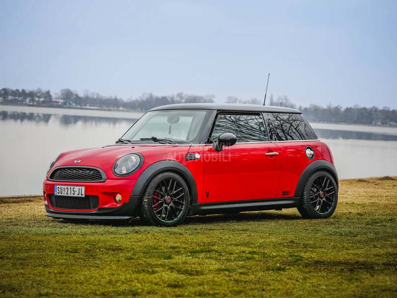 MINI Cooper S look
