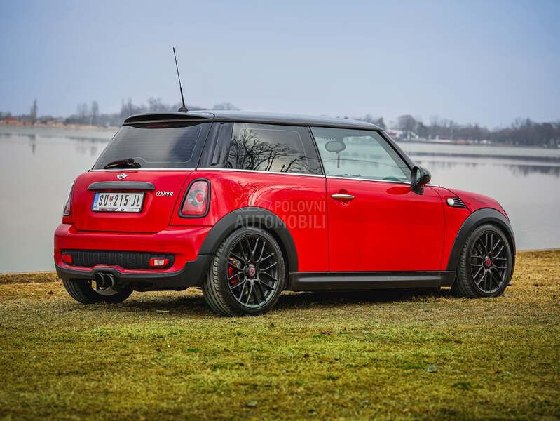 MINI Cooper S look