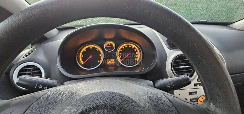 Opel Corsa D 1.3 Opel Corsa D 1.3
