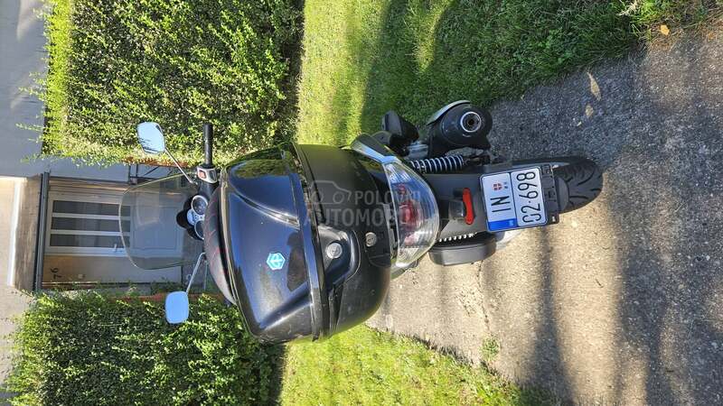 Piaggio Beverly