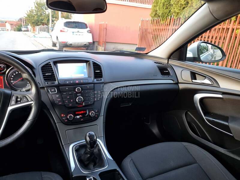 Opel Insignia 