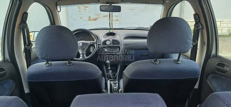 Peugeot 206 