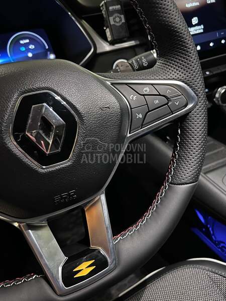 Renault Captur E-Tech 160