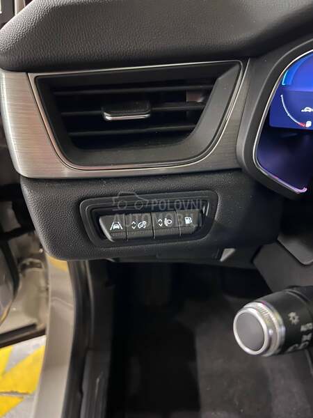Renault Captur E-Tech 160