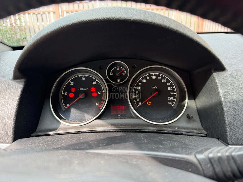 Opel Astra H 1.7 CDTI