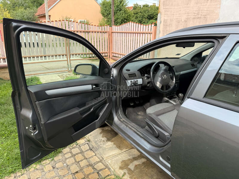 Opel Astra H 1.7 CDTI