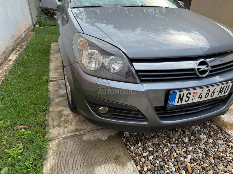Opel Astra H 1.7 CDTI
