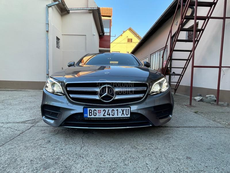 Mercedes Benz E 220 AMG