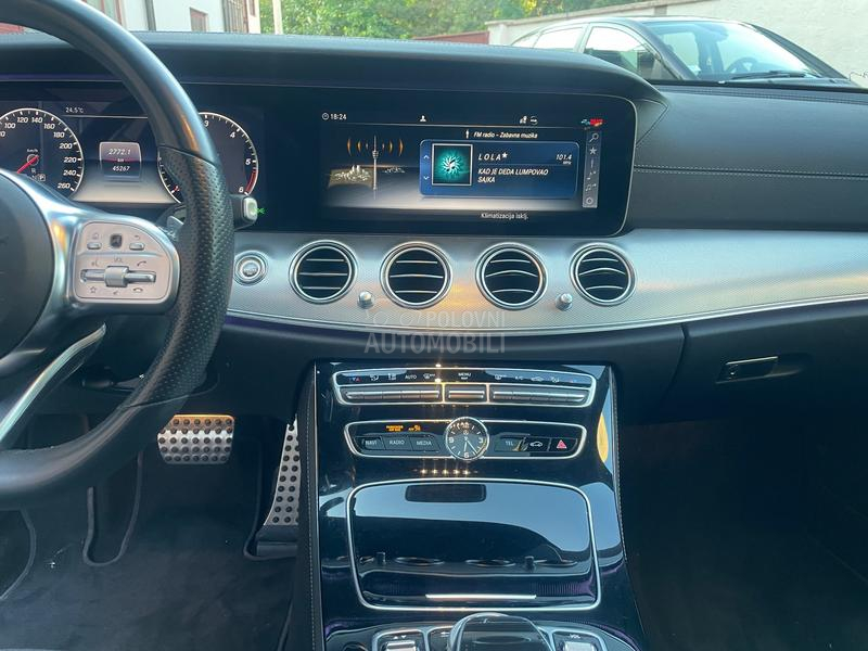 Mercedes Benz E 220 AMG