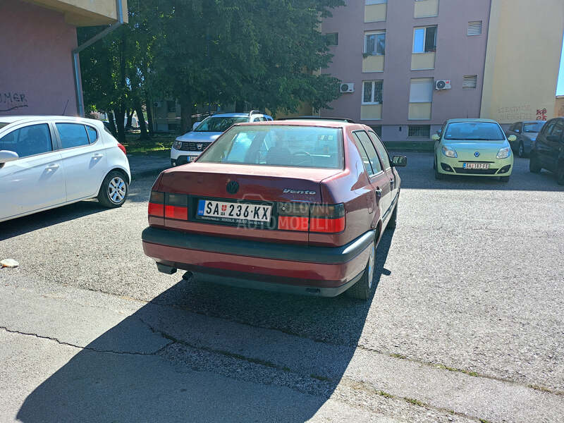 Volkswagen Vento 1.8