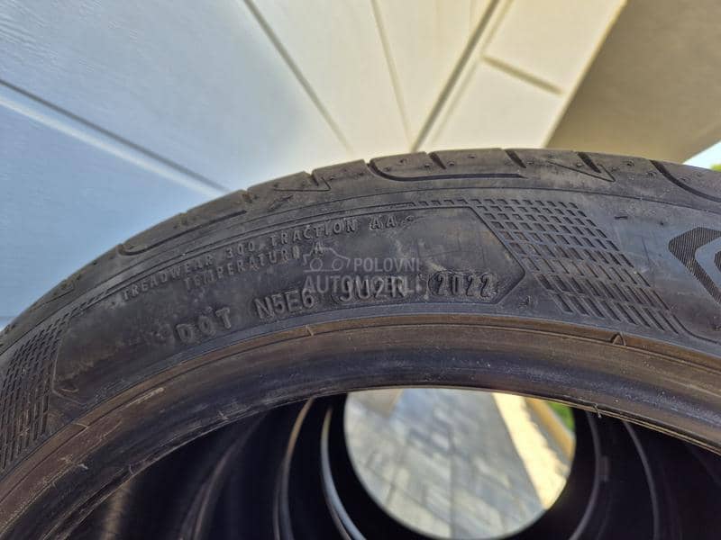 Goodyear 235/45 R19 Letnja