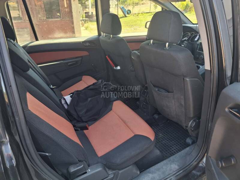Opel Zafira 1.9 CDTI