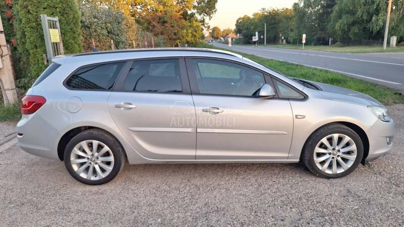 Opel Astra J 1.3cdti SportsTourer