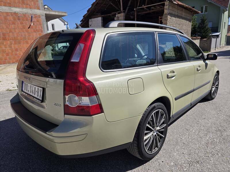 Volvo V50 2.0