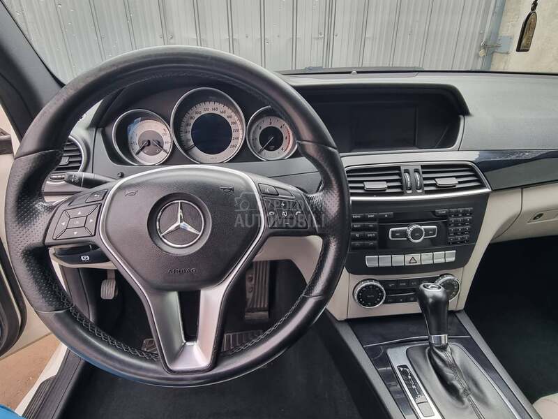 Mercedes Benz C 220 CDI