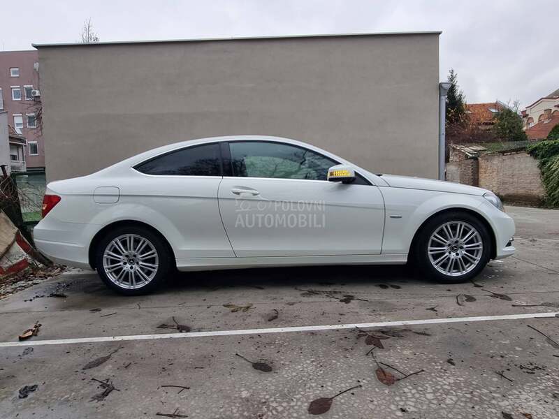 Mercedes Benz C 220 CDI