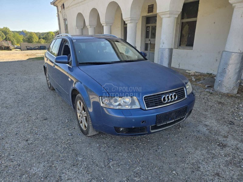 Audi A4 2003. god. -  kompletan auto u delovima