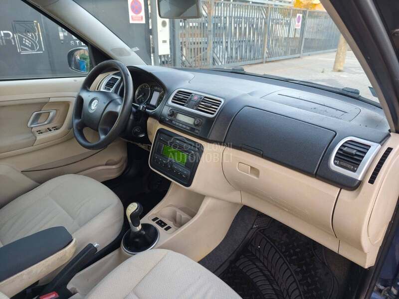 Škoda Roomster 