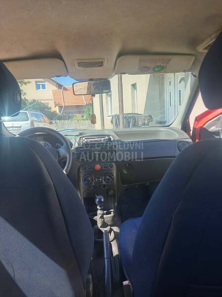 Fiat Punto 1.2 8v