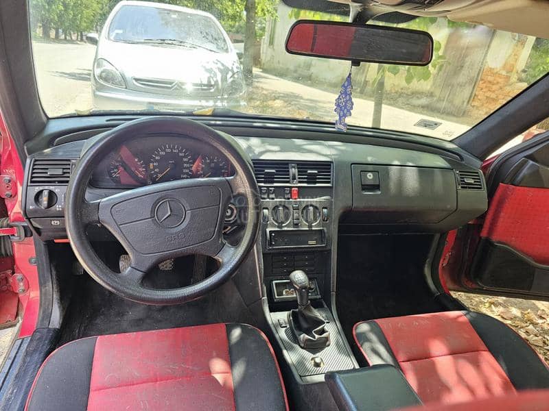Mercedes Benz C 180 