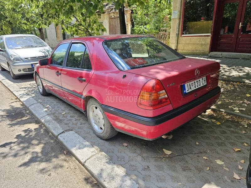 Mercedes Benz C 180 