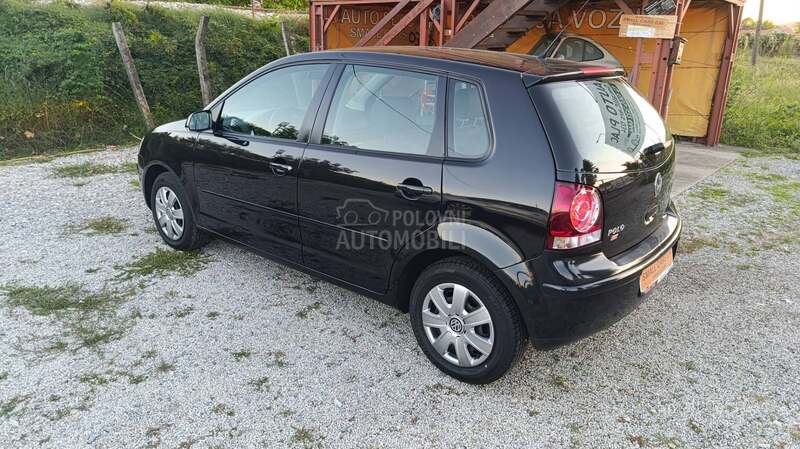 Volkswagen Polo 1.2b TRENDLINE