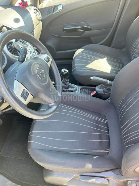 Opel Corsa D 1,3