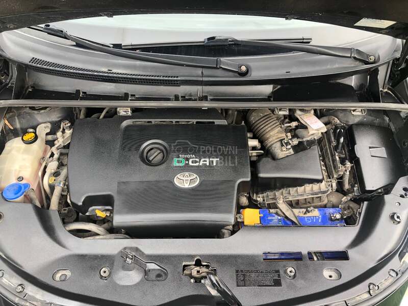 Toyota Verso 2.2 D-4D D-CAT