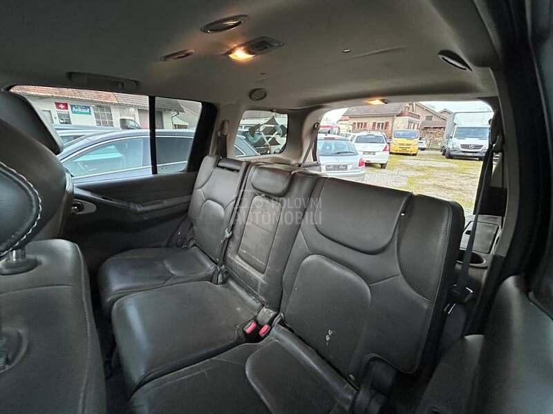Nissan Pathfinder 2.5