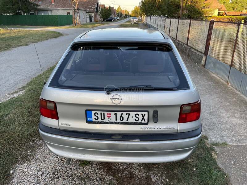 Opel Astra F 1.4i