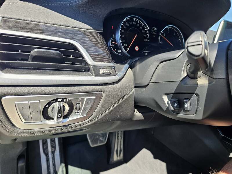 BMW 740 740L G12