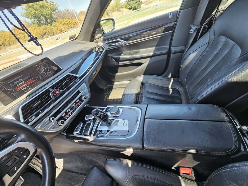 BMW 740 740L G12