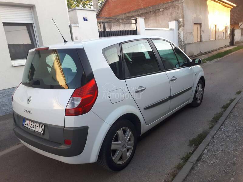 Renault Scenic 1.6 tng