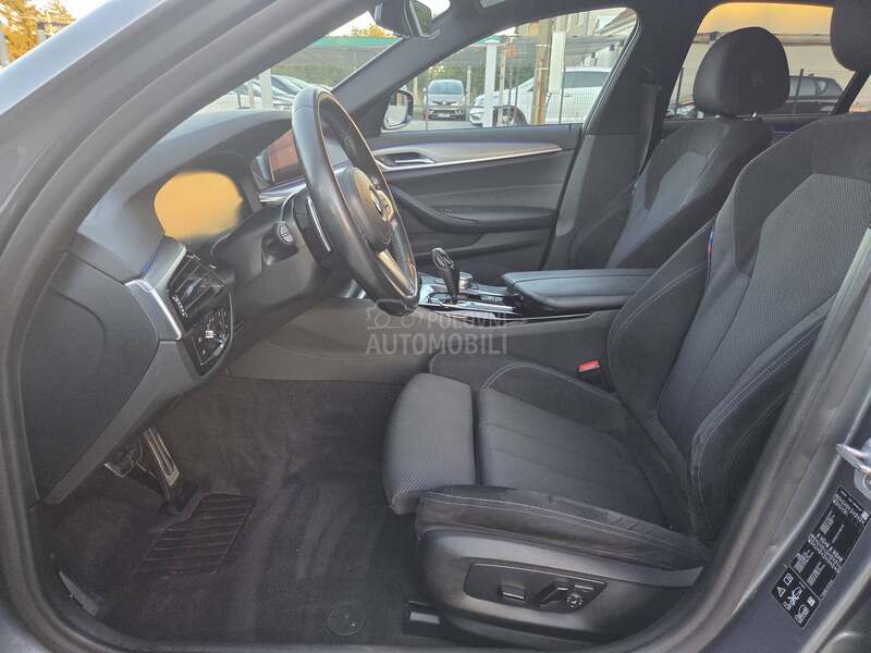 BMW 520 M/X-DRIVE/NAV/LED