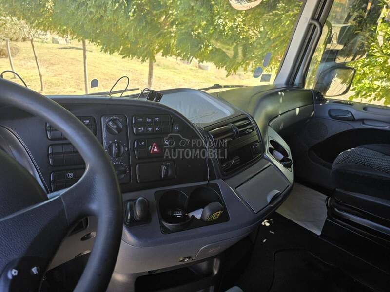 Mercedes Benz Actros 320