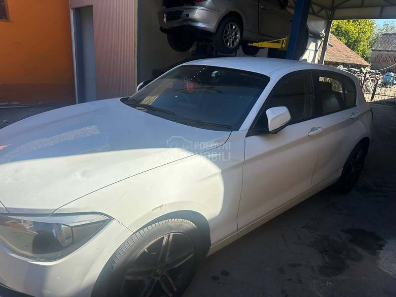 BMW 116 F20 2017. god. -  kompletan auto u delovima