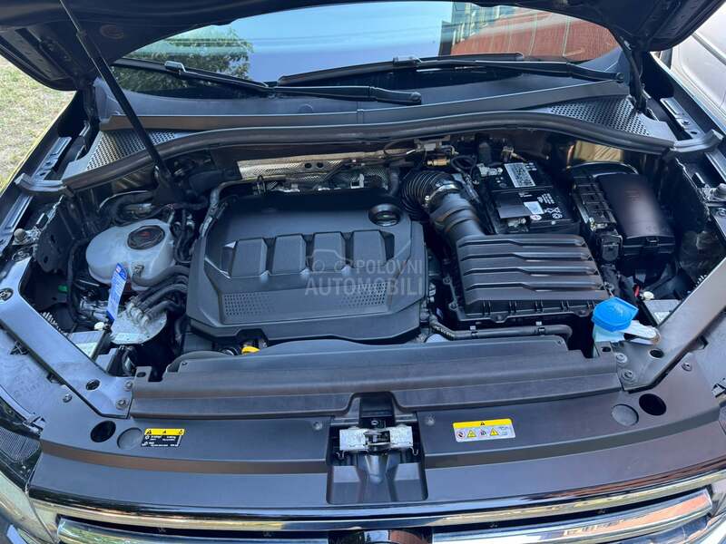 Volkswagen Tiguan 2.0-DSG-Elegance