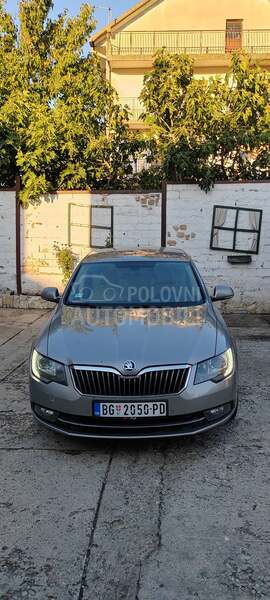Škoda Superb 2.0tdi