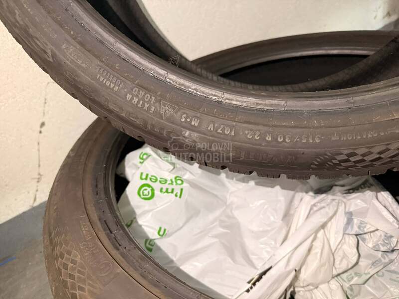 Continental 315/30 R22 Zimska