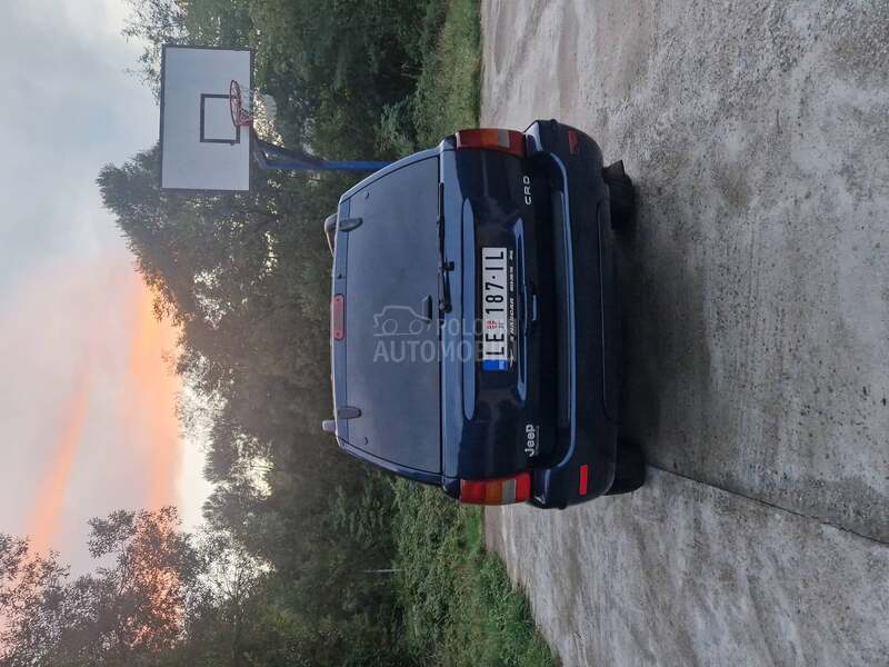 Jeep Grand Cherokee 2,7CRD