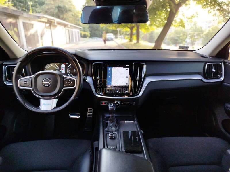 Volvo V60 2.0D3 Black Edition