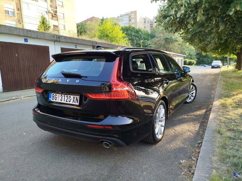 Volvo V60 2.0D3 Black Edition