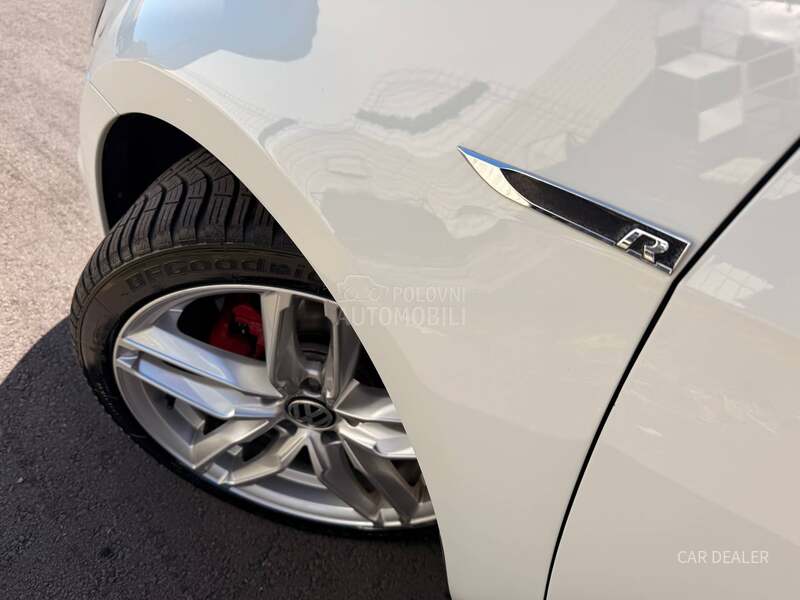 Volkswagen Golf 7 r-line/dsg/Led/kam