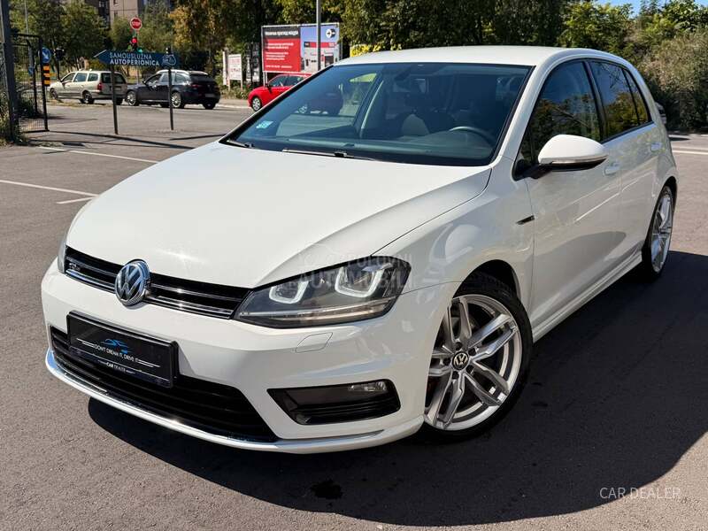 Volkswagen Golf 7 r-line/dsg/Led/kam