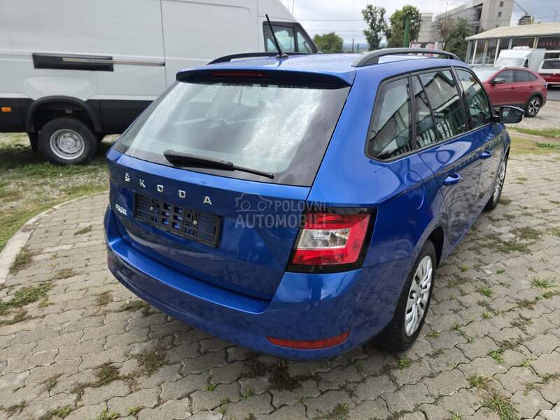 Škoda Fabia 1.0 tsi van