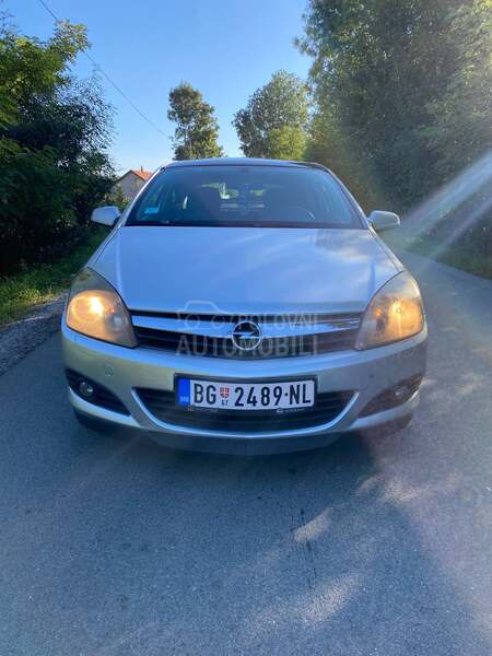 Opel Astra H 1.9 cdti