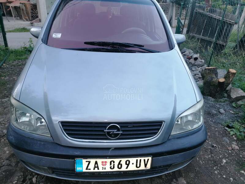 Opel Zafira 