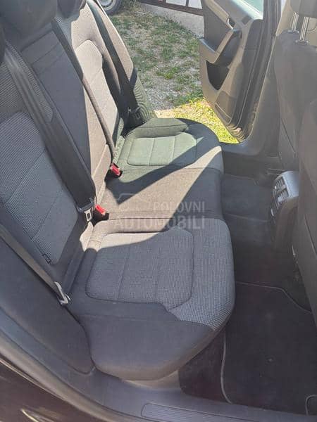 Volkswagen Passat B7 1.6 BlueMotion
