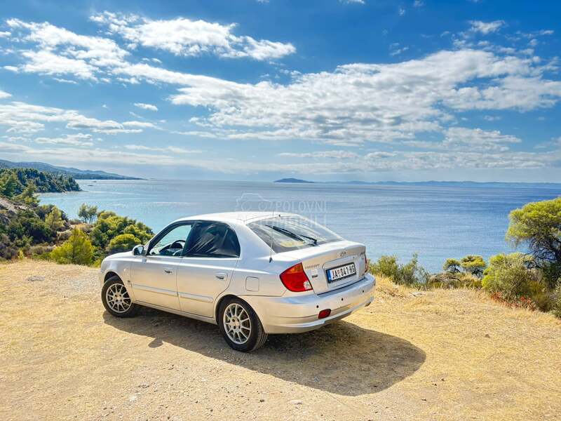 Hyundai Accent 